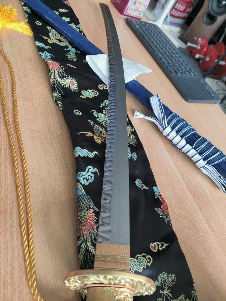 Image #1 from Gustav